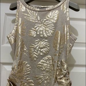 Beautiful gold leaf sleeveless top from White House Black Market. Size Small.